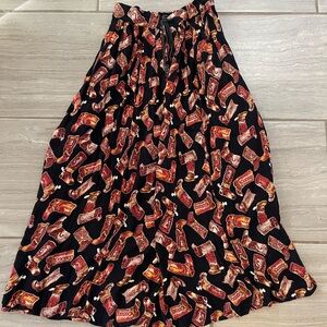 Basic Editions Black and Red Broomstick kirt